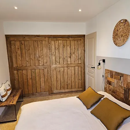 Maison En Pierres Tatil Evi